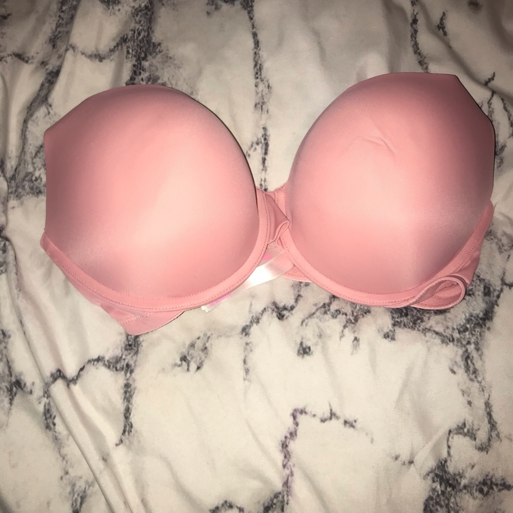 Victoria’s Secret padded pink 34DD bra New NWT